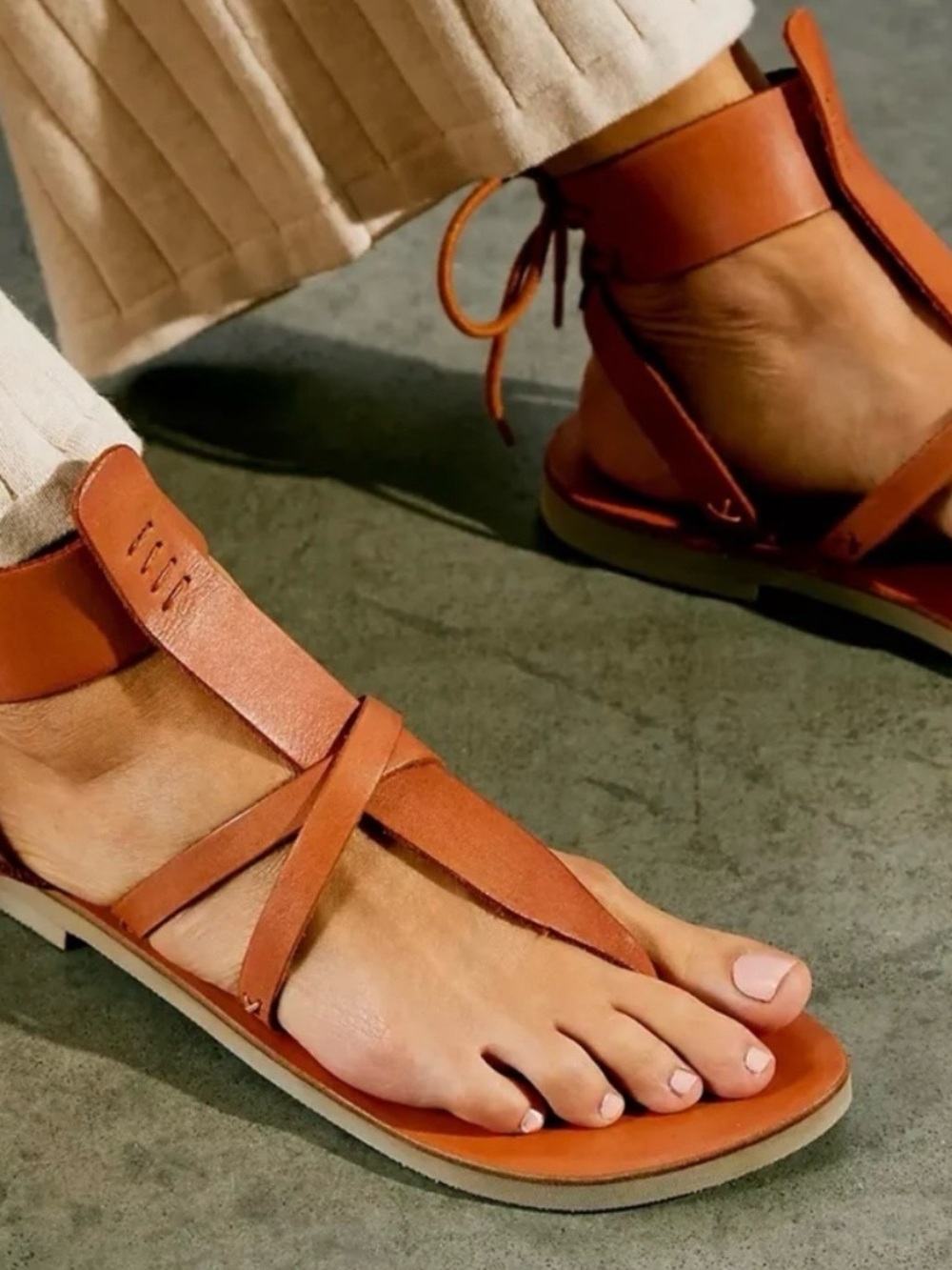 Free People Cognac Leather Strappy Gladiator Sandals Jesus sandals 9.5 M